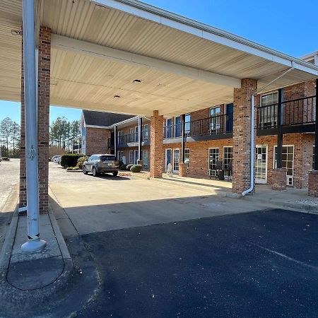 Motel 6 Bracey, Va I 85 Экстерьер фото