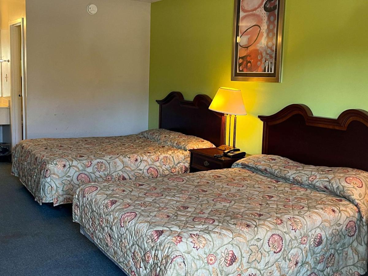 Motel 6 Bracey, Va I 85 Экстерьер фото